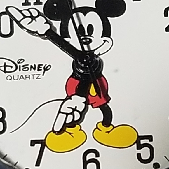 DISNEY TIME WORKS MICKEY MOUSE WATCH - Picture 10 of 10